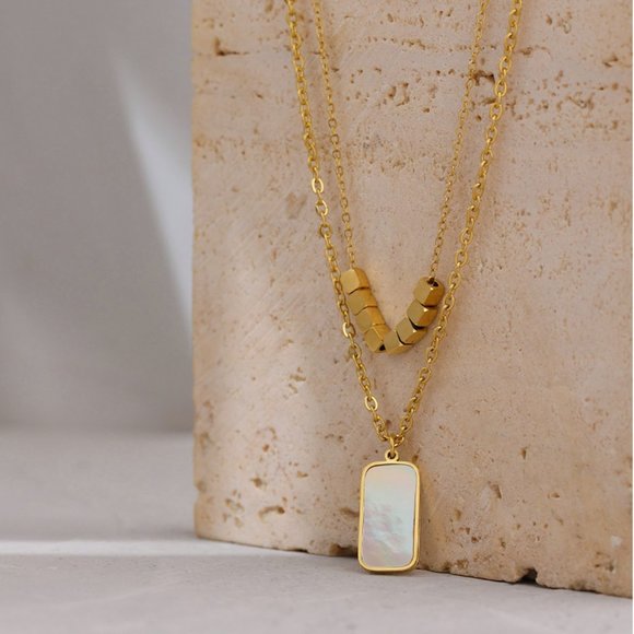 Saruda_Jewelry Jewelry - NEW Natural Shell Square Pendant Necklace